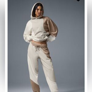 ALO make waves set HOODIE and SWEATS